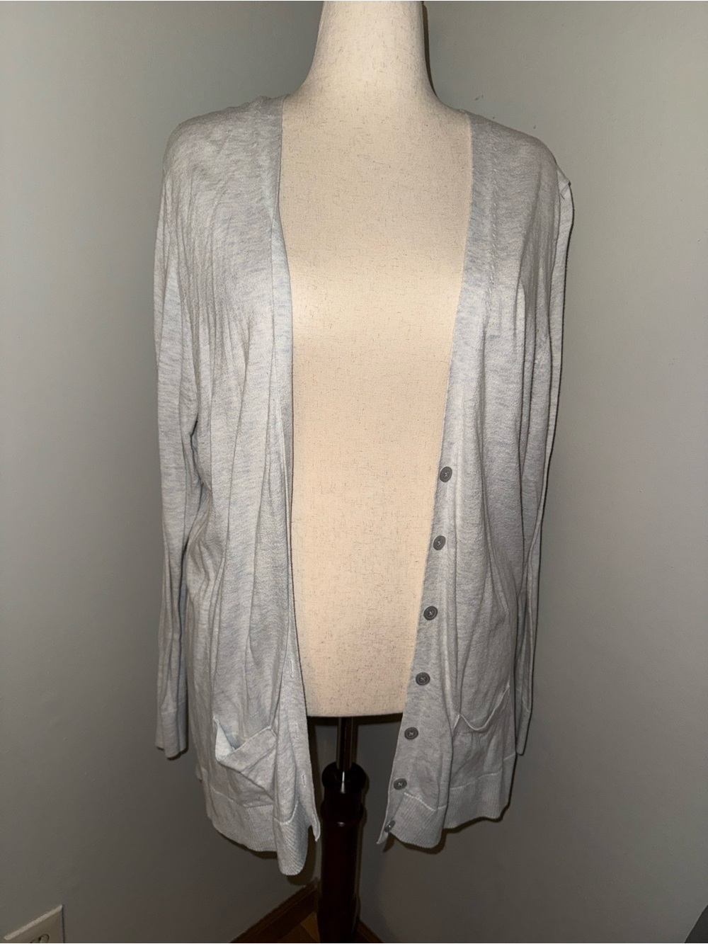 Old Navy Light Gray Open-Front Cardigan with Pockets